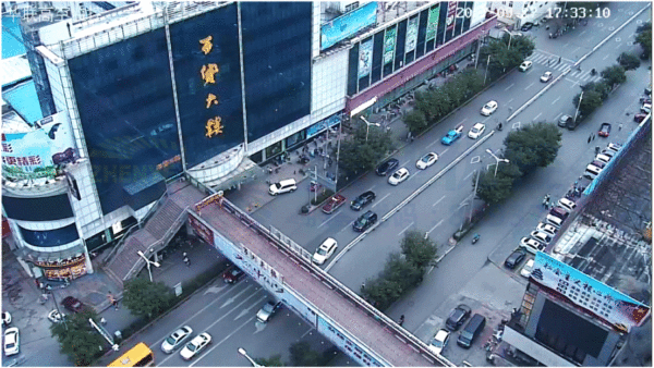 圖13 排隊(duì)長度平均120米，只需等一次紅燈就能通過路口（優(yōu)化后）