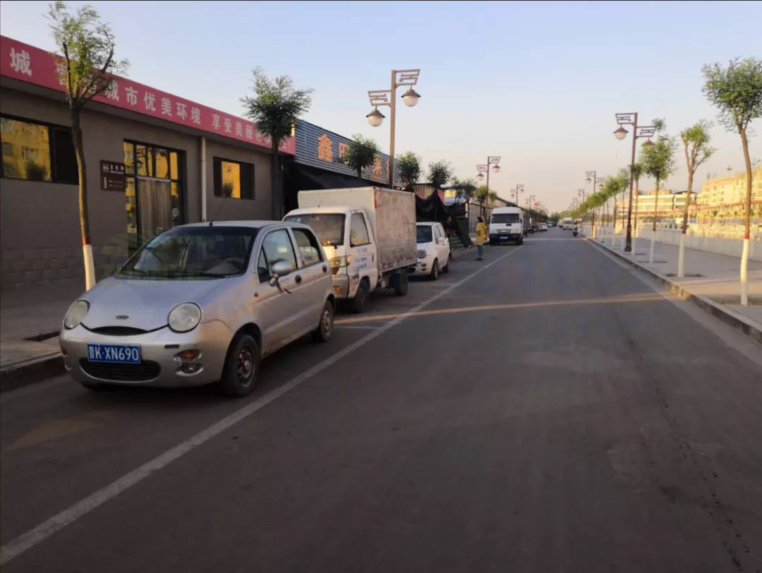 圖8 車輛停放有序