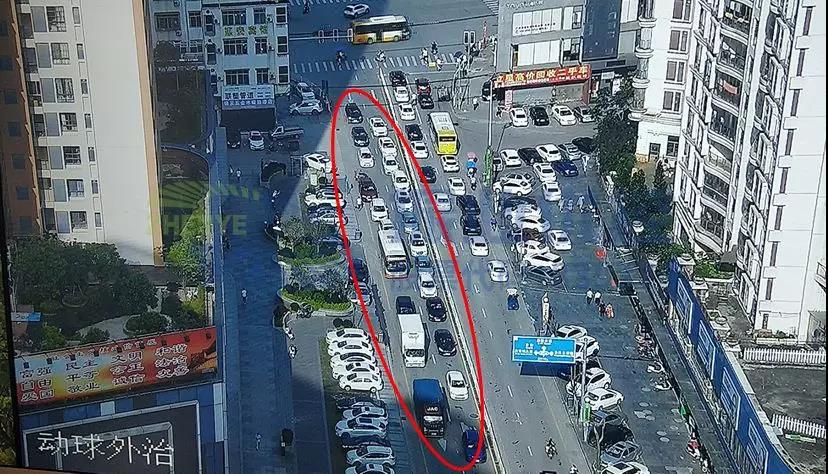 圖5 港口匯太路口東進(jìn)口車輛排隊過長