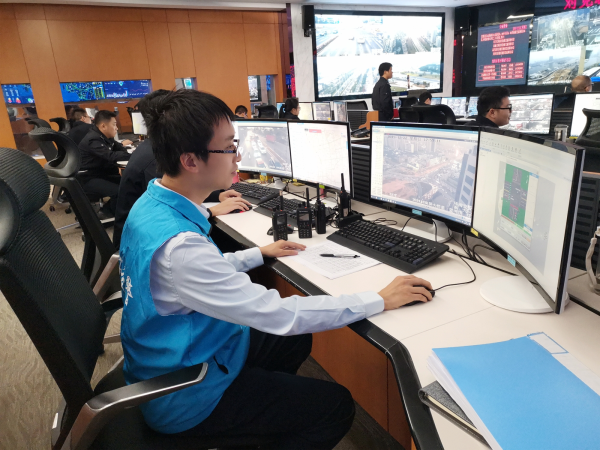 圖3 工程師進(jìn)行后臺(tái)調(diào)優(yōu)