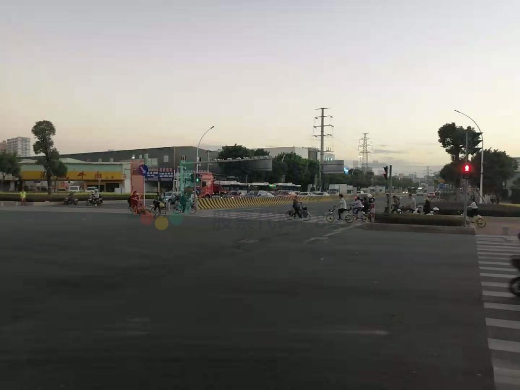 圖11 南進(jìn)口掉頭車(chē)輛與西南側(cè)行人沖突消除（優(yōu)化后）