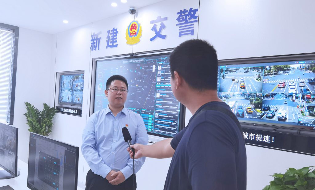 振業(yè)優(yōu)控CEO陳寧寧博士接受媒體采訪(fǎng)