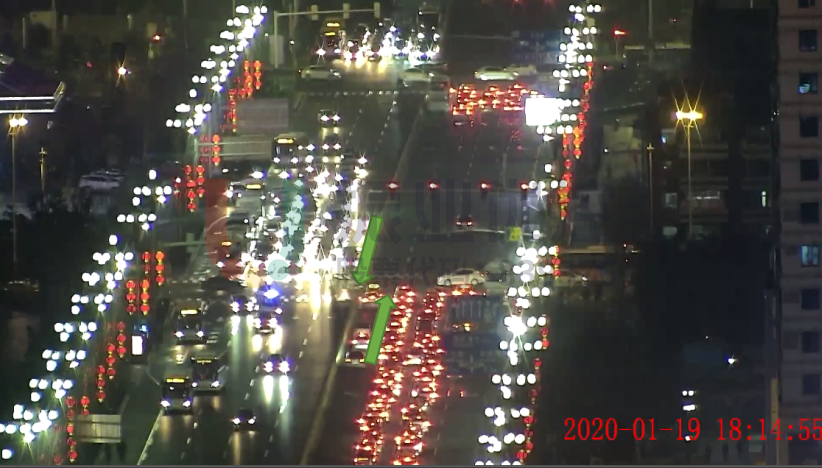 圖2 路口優(yōu)化前運行情況