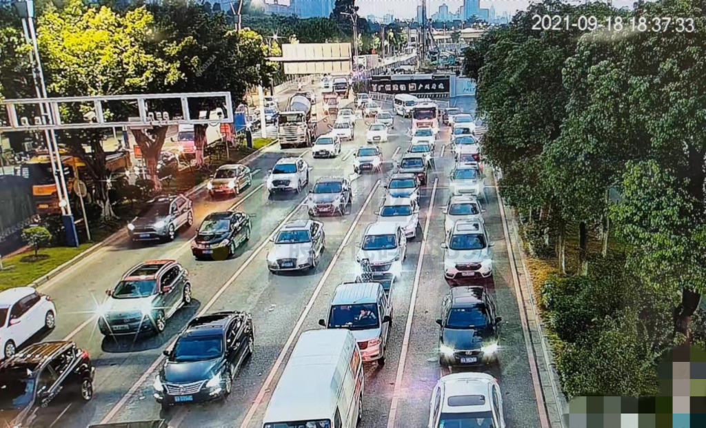 圖10 優(yōu)化后西進口左轉(zhuǎn)車輛能夠順利進入路口