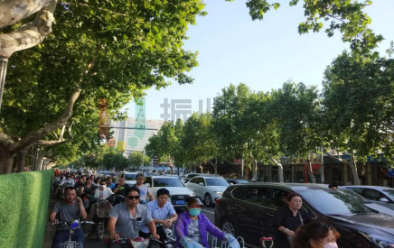 圖6 老八一路口南進(jìn)口機(jī)動(dòng)車(chē)排隊(duì)情況