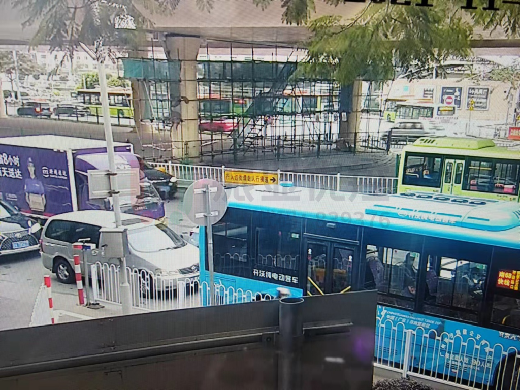 圖3 路口北進(jìn)口提前掉頭口封閉