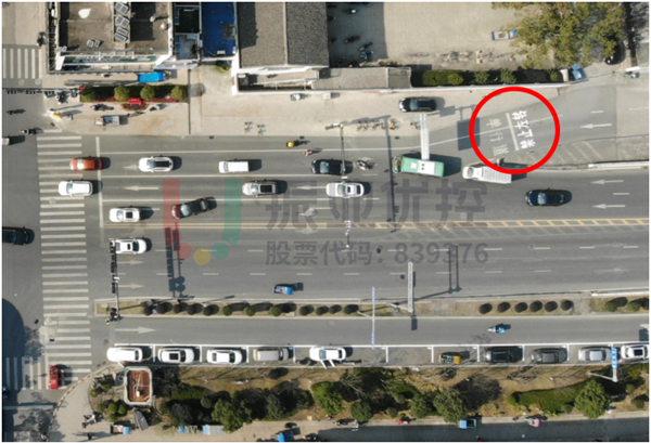 圖12 輔路禁左轉(zhuǎn)、禁止掉頭（優(yōu)化后）